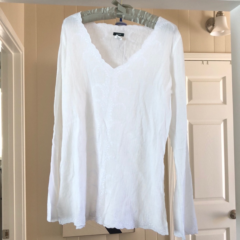 White cotton gauze tunic.